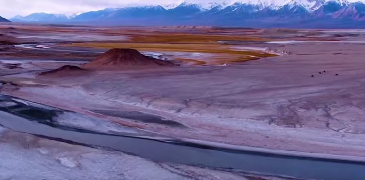 看见新疆-高清航拍视频素材下载 短视频素材 第1张