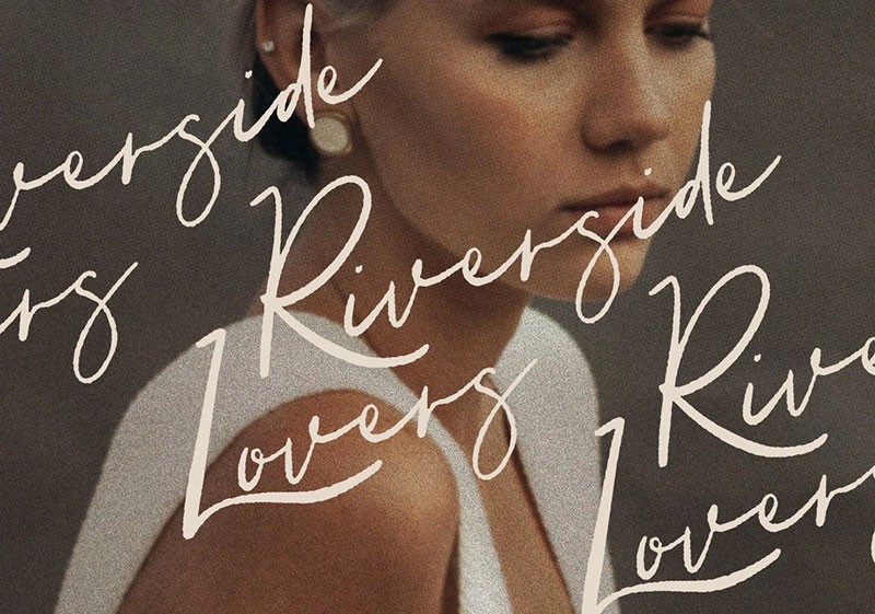 Riverside Lovers可商用手写英文字体 设计素材 第1张