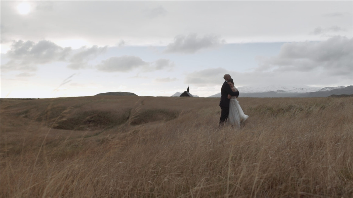 Maru Films LUTS 电影感纪实人像婚礼跟拍摄影LUT调色预设 . 第8张