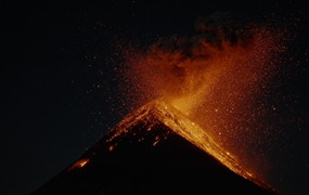 DJI Mavic 3 航拍 – 危地马拉火山喷发/火山口熔岩/山峰 45个航拍镜头视频素材 Volcano, Eruption, Lava, Peak + BMG 背景音乐