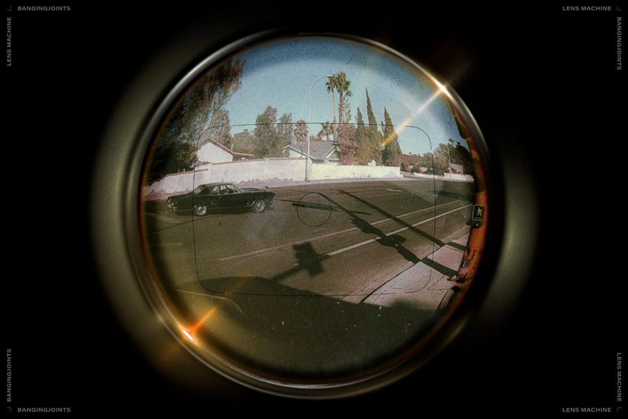 时尚鱼眼效果广角相机扭曲视角照片Photoshop模板 Spying Glass - Fisheye Photoshop Effect 设计素材 第5张