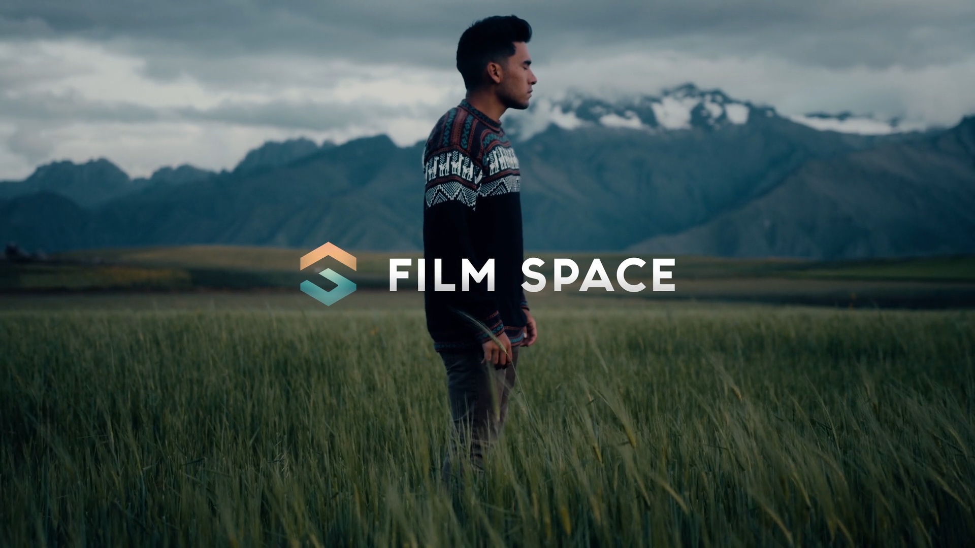 Film Space 5个独特风格化电影旅拍vlog视觉颜色分级LUT包 JustKay Blackmagic LUTs Gen 5 插件预设 第2张