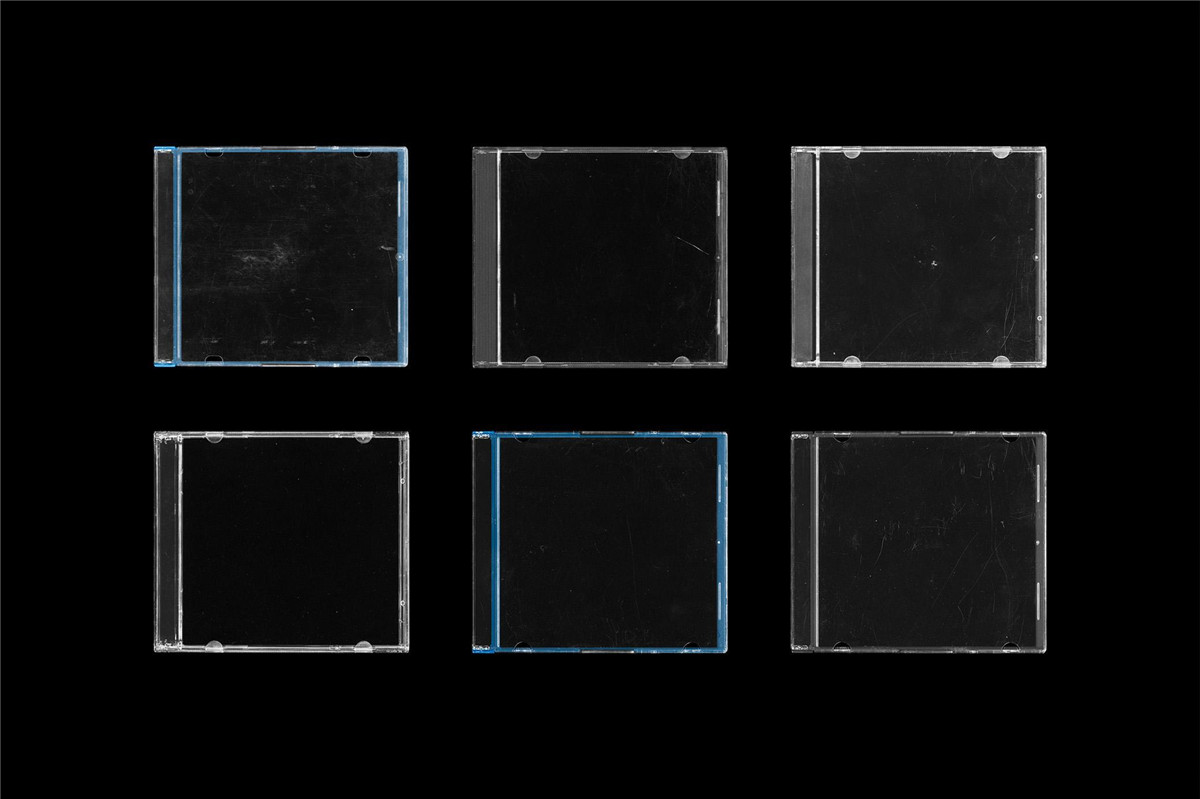 复古千禧年Y2K音乐专辑CD唱片PNG贴纸塑料包装封面设计展示PSD样机套装 CD MAKER CD Case Mockups 样机素材 第9张