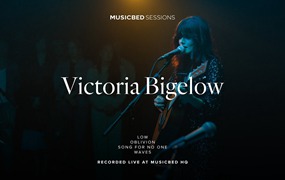 MusicBed高品质电影配乐- 5首 Victoria Bigelow 梦幻另类性感柔软流行风格 钢琴原声鼓弦乐电吉他贝斯流行音乐旅拍电影配乐 ( 人声版 + 纯乐器 )