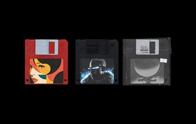 Floppy Disk Cover Mockup Pack 复古怀旧科技塑料袋贴纸标签地下摇滚风PNG免抠图PS设计素材