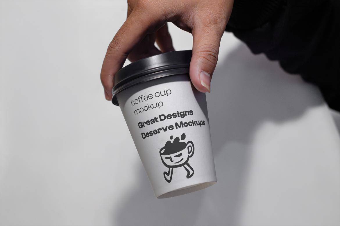 4款手持一次性咖啡杯纸杯vi设计展示效果图psd样机模板 Paper Cup Mockup , 第4张